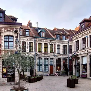  Appartement Old - Lovely Typical Apartment!